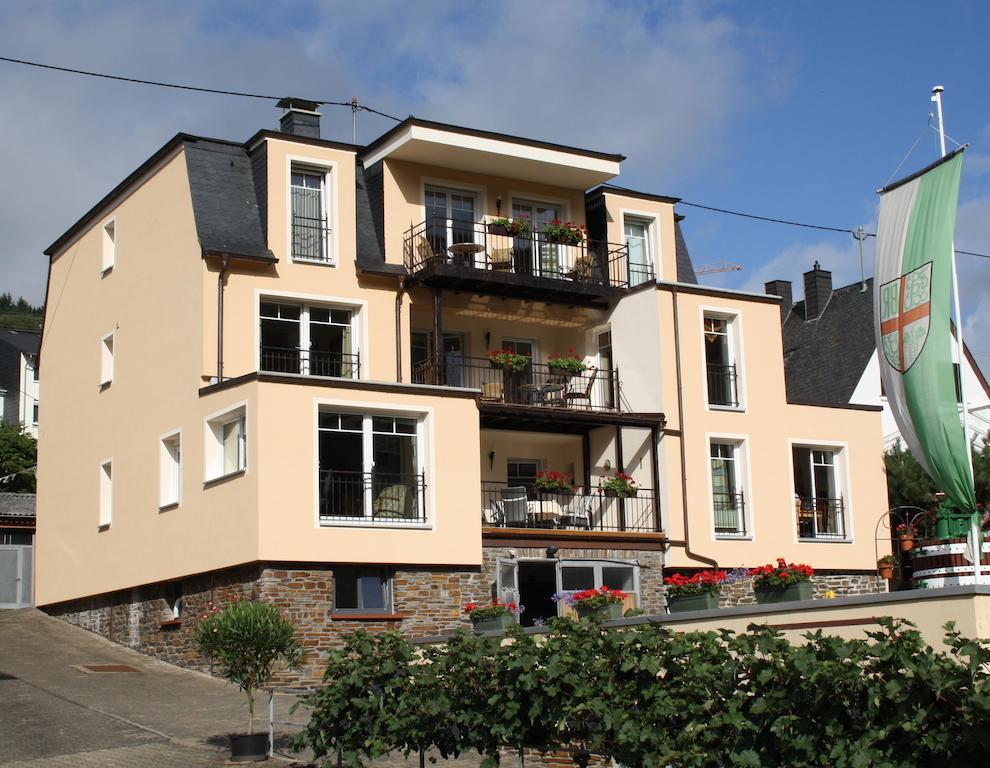 Hotel Weingut Goeres Briedel Exteriér fotografie