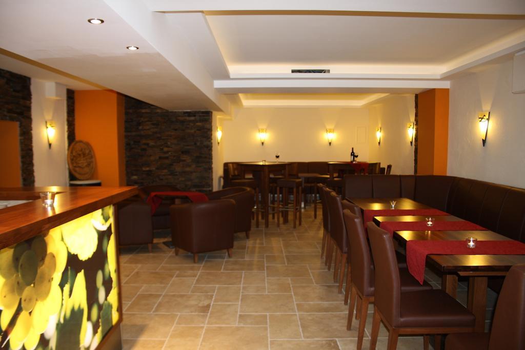 Hotel Weingut Goeres Briedel Pokoj fotografie